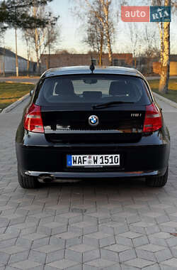 Хетчбек BMW 1 Series 2010 в 