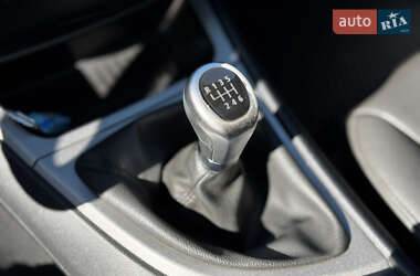Хэтчбек BMW 1 Series 2011 в 