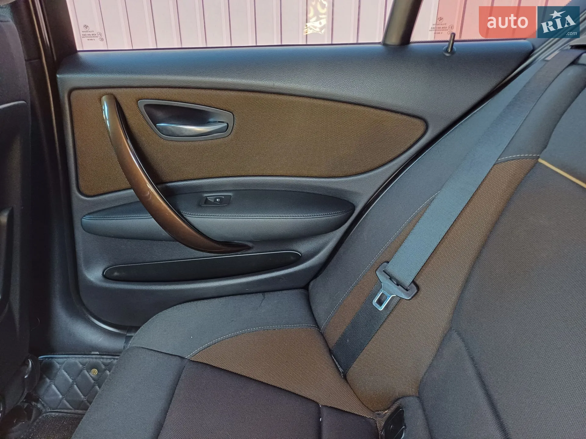 2010 BMW 1er - мініатюра 13