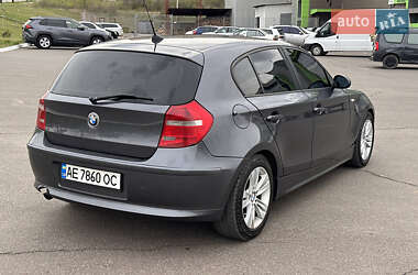 Хэтчбек BMW 1 Series 2006 в 