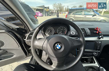 Хетчбек BMW 1 Series 2008 в 