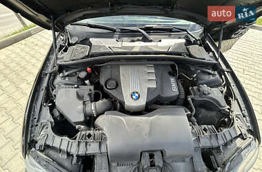 Хетчбек BMW 1 Series 2008 в 