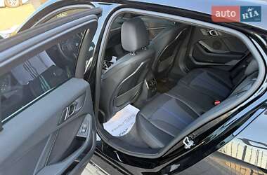 Хетчбек BMW 1 Series 2023 в 