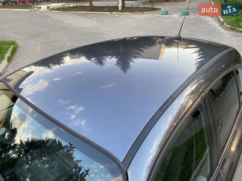 Хетчбек BMW 1 Series 2006 в Зміїві