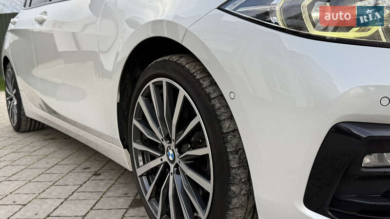 Хетчбек BMW 1 Series 2020 в Львові