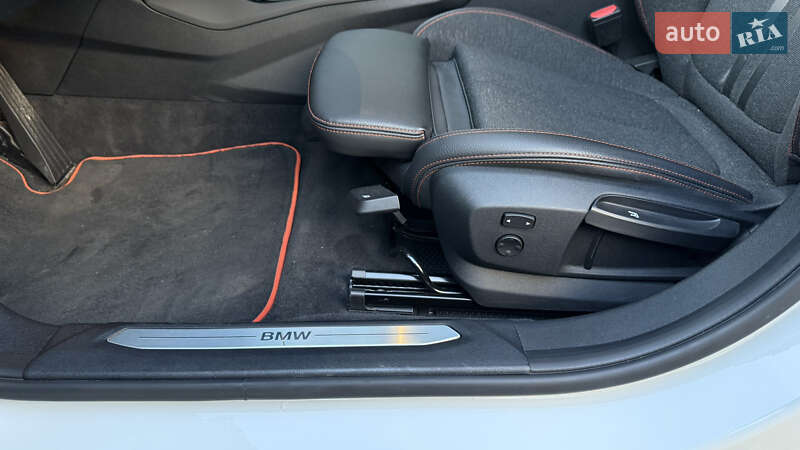 Хетчбек BMW 1 Series 2020 в Львові