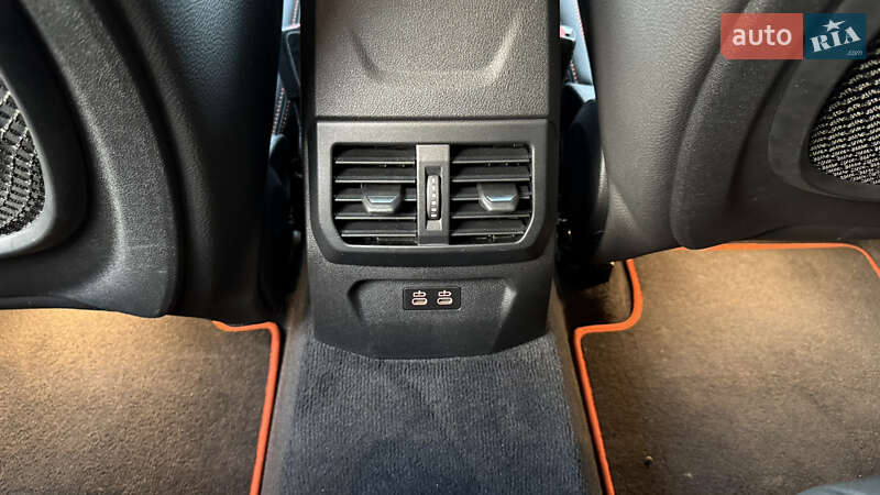 Хетчбек BMW 1 Series 2020 в Львові