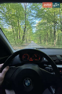 Хэтчбек BMW 1 Series 2006 в 