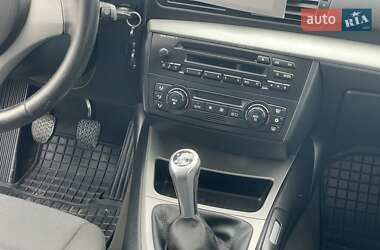 Хэтчбек BMW 1 Series 2006 в 