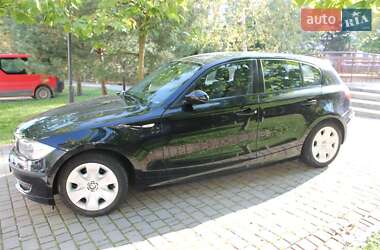 Хэтчбек BMW 1 Series 2007 в 