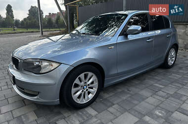 Хэтчбек BMW 1 Series 2010 в Ровно