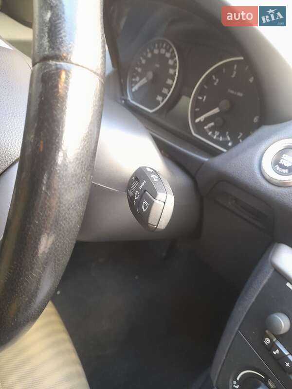 Хэтчбек BMW 1 Series 2006 в Одессе фото 10 Хэтчбек BMW 1 Series 2006 в Одессе