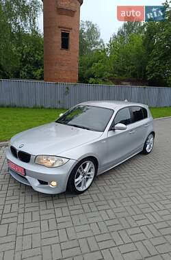 Хэтчбек BMW 1 Series 2006 в Коростышеве