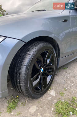 Хэтчбек BMW 1 Series 2005 в 