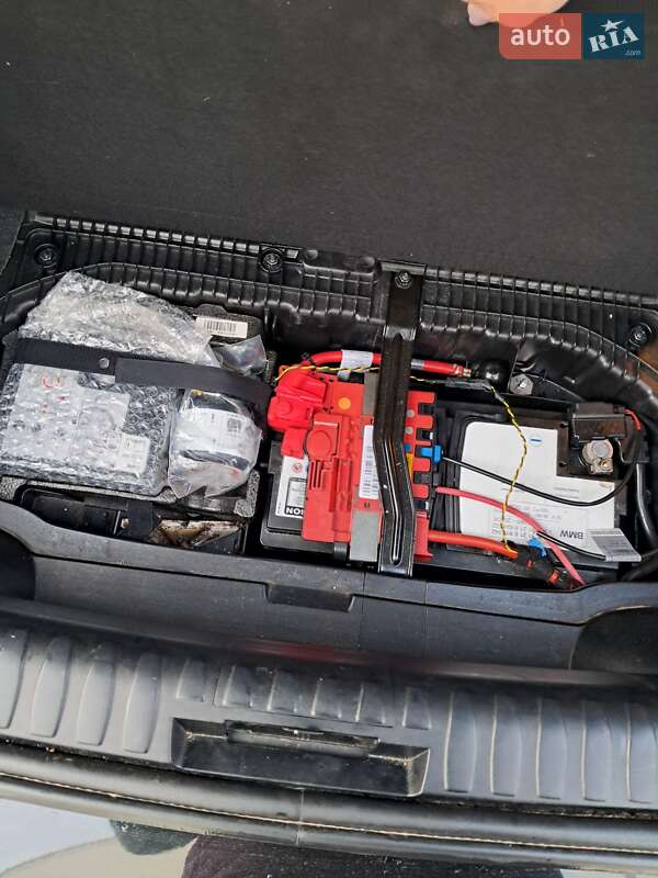 Хэтчбек BMW 1 Series 2010 в Ивано-Франковске