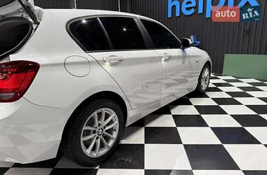 Хэтчбек BMW 1 Series 2012 в 