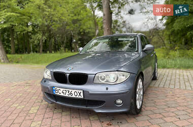 Хетчбек BMW 1 Series 2005 в 