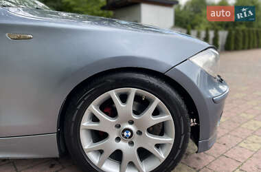 Хетчбек BMW 1 Series 2005 в 