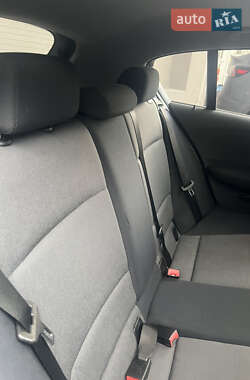 Хэтчбек BMW 1 Series 2005 в 