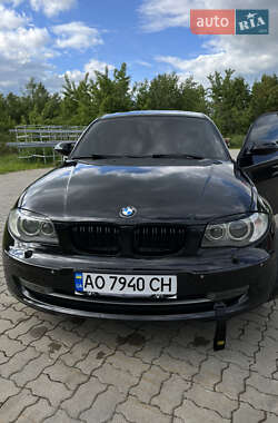 Хетчбек BMW 1 Series 2007 в 