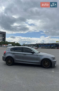 Хэтчбек BMW 1 Series 2009 в 