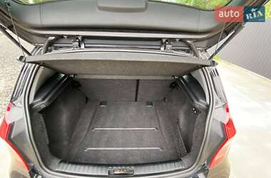 Хетчбек BMW 1 Series 2008 в 