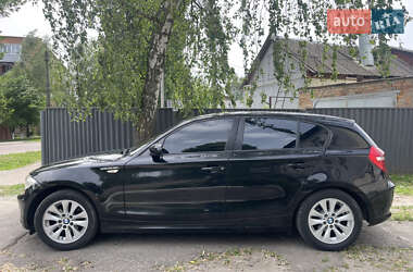Хетчбек BMW 1 Series 2008 в Ромнах