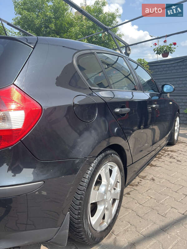 Хэтчбек BMW 1 Series 2005 в Житомире фото 9 Хэтчбек BMW 1 Series 2005 в Житомире