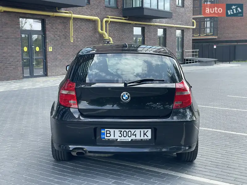 BMW 1 Series 2009 VIN WBAUH31010E402488 фото оголошення 3 з 70
