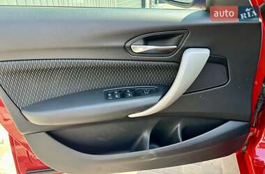 Хэтчбек BMW 1 Series 2017 в 