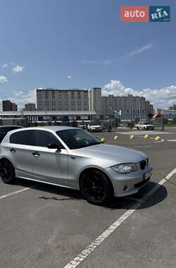 Хэтчбек BMW 1 Series 2005 в Киеве