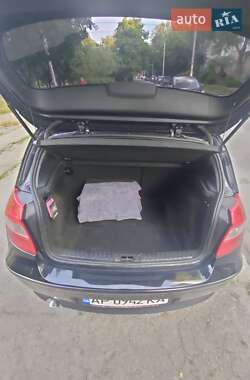 Хетчбек BMW 1 Series 2006 в 