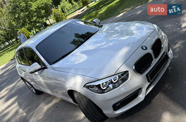 Хетчбек BMW 1 Series 2018 в 