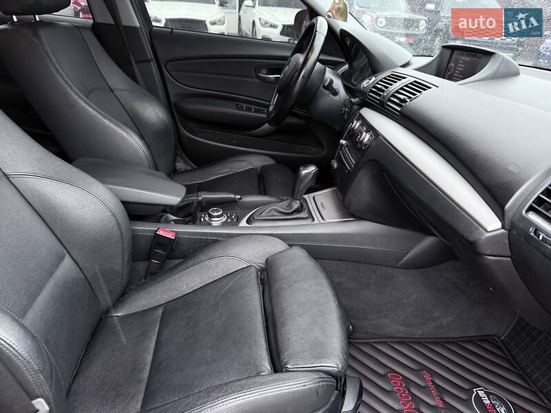 Хэтчбек BMW 1 Series 2011 в Харькове