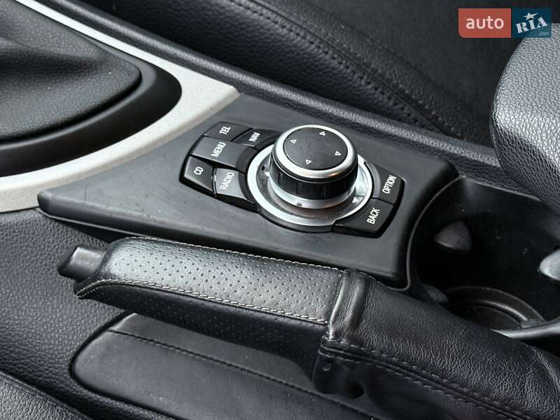Хэтчбек BMW 1 Series 2011 в Харькове