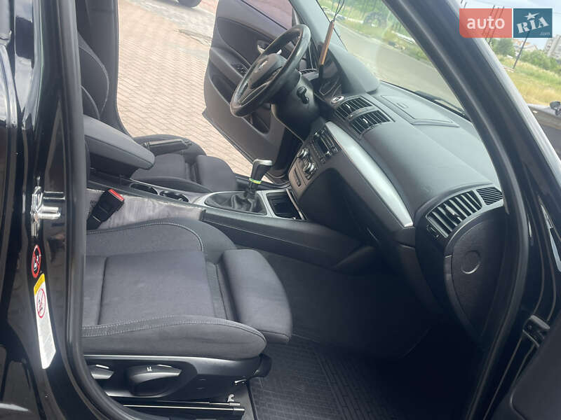 Хетчбек BMW 1 Series 2008 в Львові