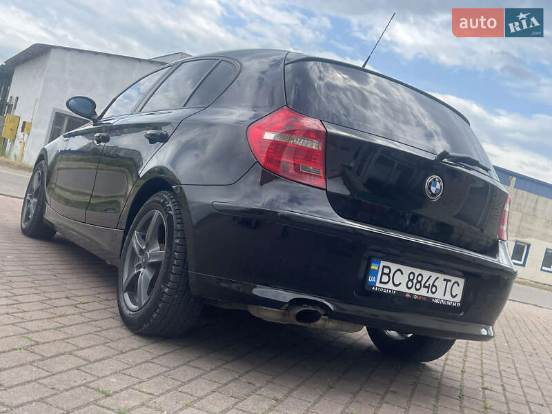 Хетчбек BMW 1 Series 2008 в Львові