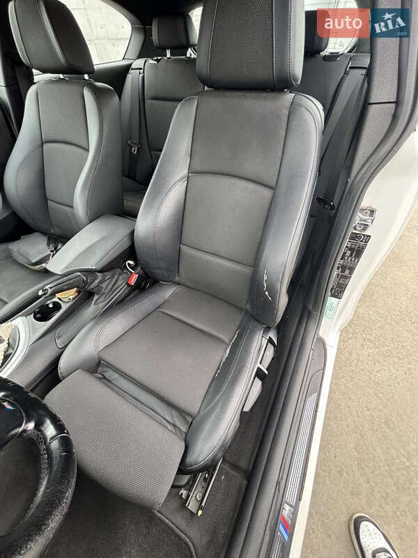 Хэтчбек BMW 1 Series 2008 в Киеве