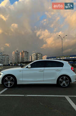 Хетчбек BMW 1 Series 2009 в Києві