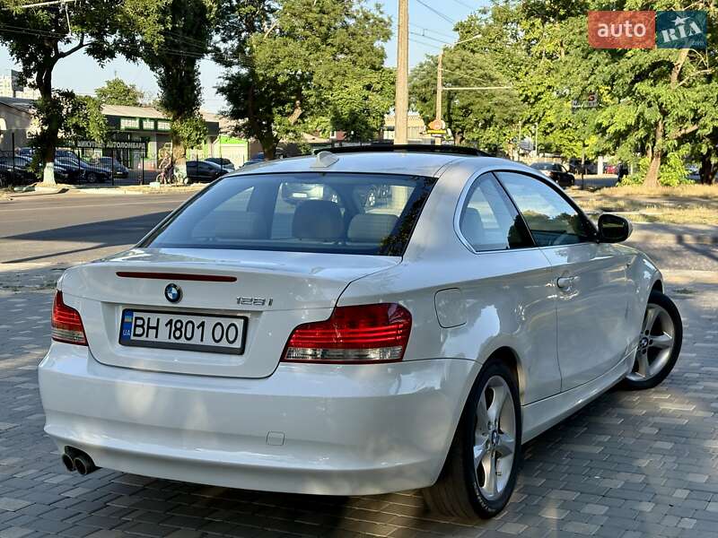 Купе BMW 1 Series 2011 в Одесі