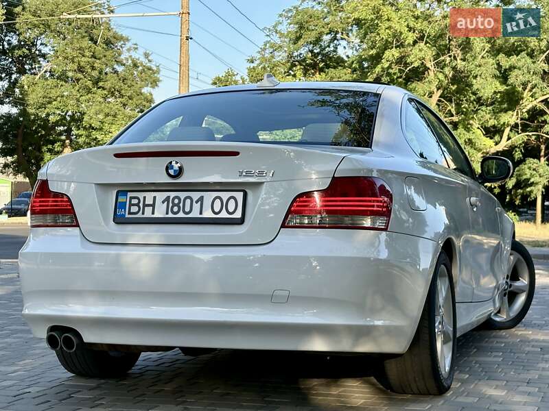 Купе BMW 1 Series 2011 в Одесі