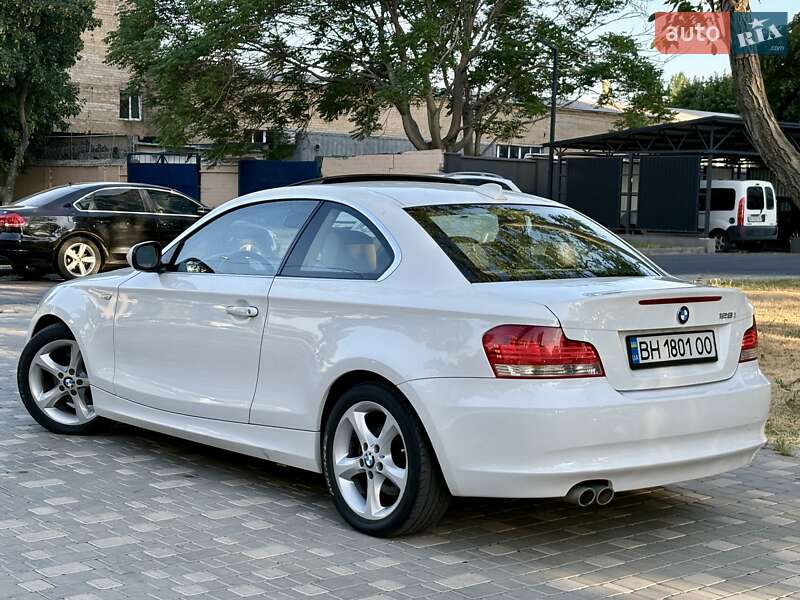 Купе BMW 1 Series 2011 в Одесі