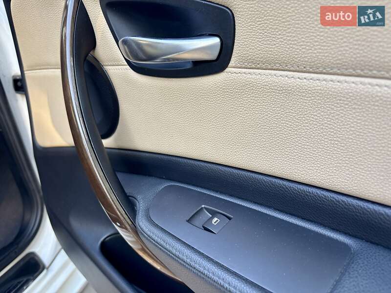 Купе BMW 1 Series 2011 в Одесі