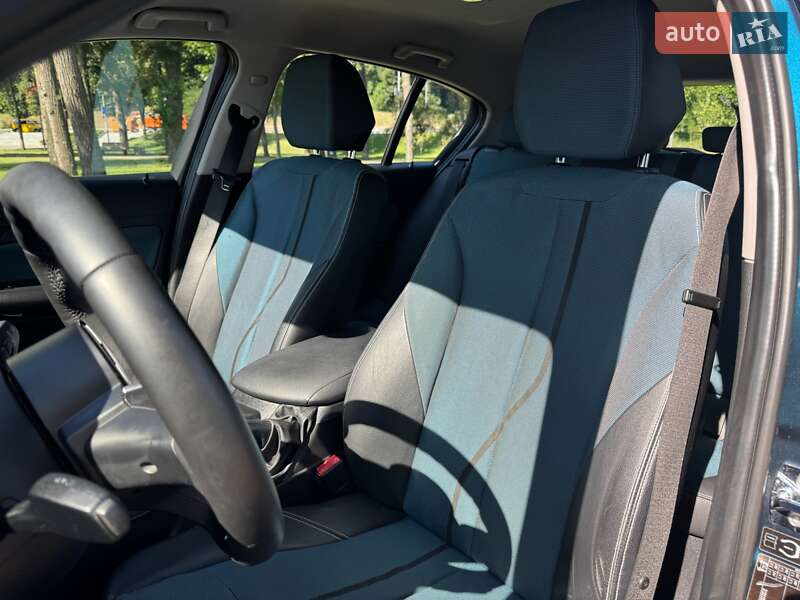 Хетчбек BMW 1 Series 2011 в Києві