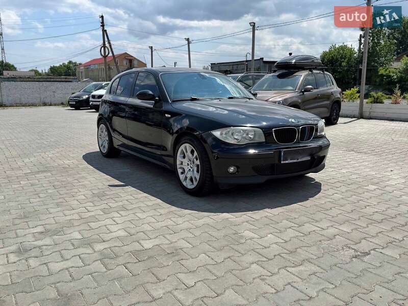 Хетчбек BMW 1 Series 2006 в Вінниці