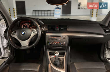 Хэтчбек BMW 1 Series 2006 в 