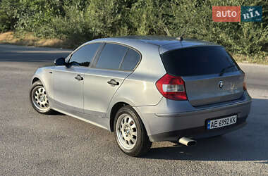 Хэтчбек BMW 1 Series 2006 в 