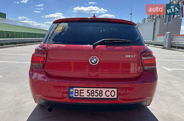 Хетчбек BMW 1 Series 2012 в 