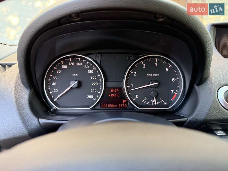 Хэтчбек BMW 1 Series 2011 в Ивано-Франковске