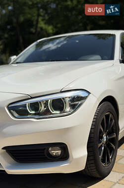 Хэтчбек BMW 1 Series 2017 в Киеве